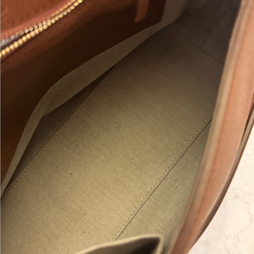The Row Tan Leather Shoulder Bag - Picture 6 of 11